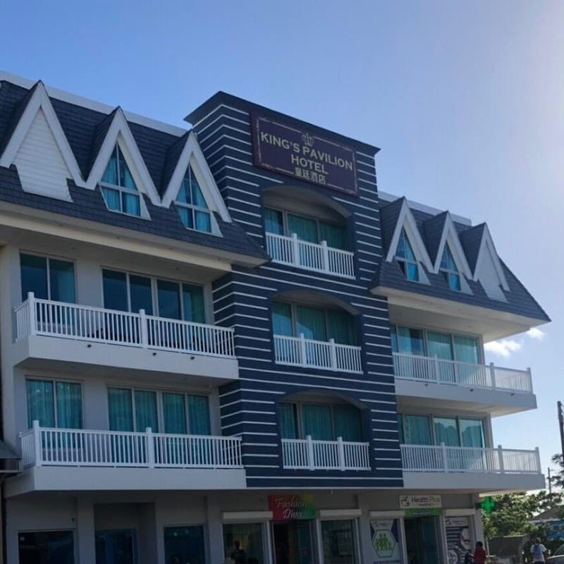Kings Pavilion Hotel
