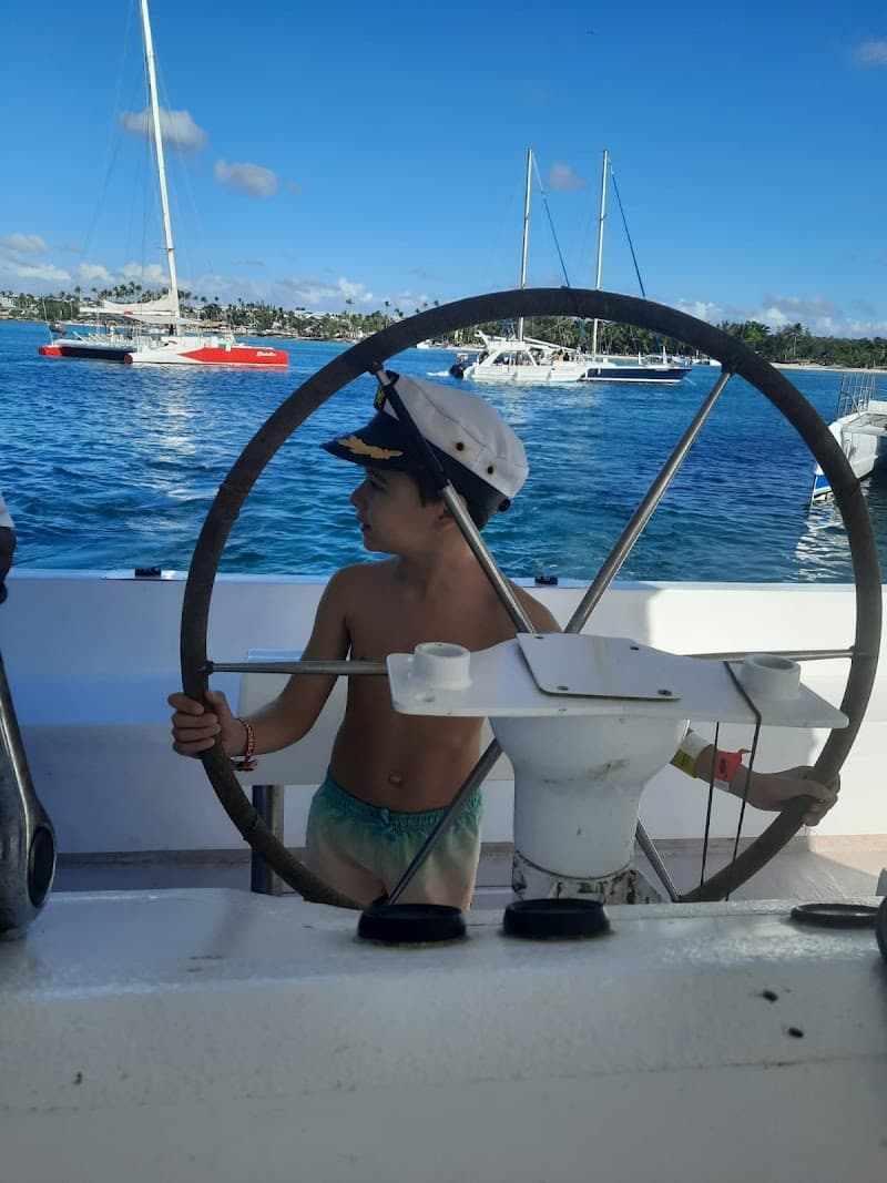 Italcruise Excursions Boat Rental