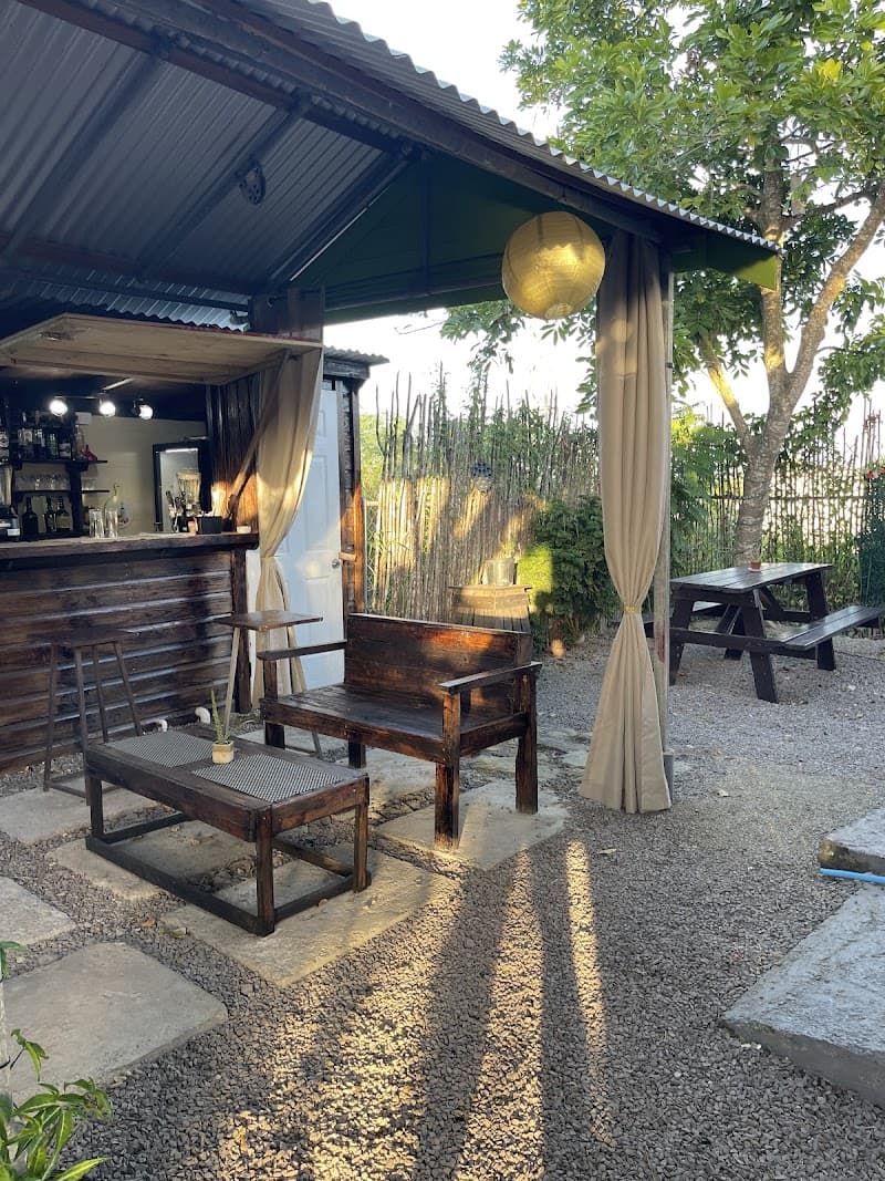 Stickz Bar and Restaurant