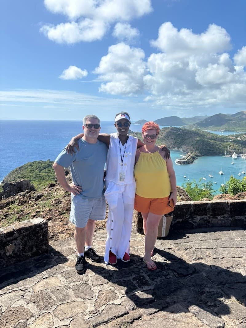 Huggins Travel